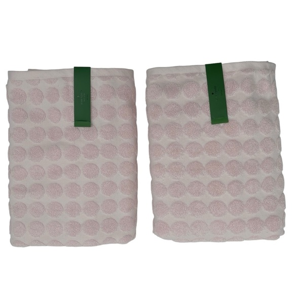 Kate Spade Set of 2 Ballet Pink reversible raised dot bath towels NWT - Picture 7 of 9